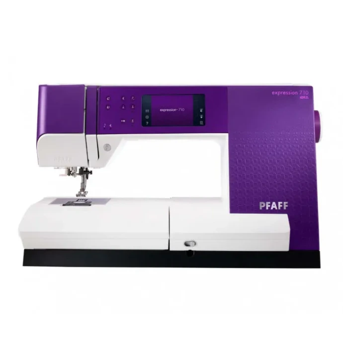 PFAFF Expression 710